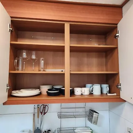 Cute And Cozy House - 5Min To Sinsa Station, 1Min To Garosugil Apartment Seoul Exterior photo