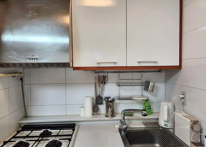 Cute And Cozy House - 5Min To Sinsa Station, 1Min To Garosugil