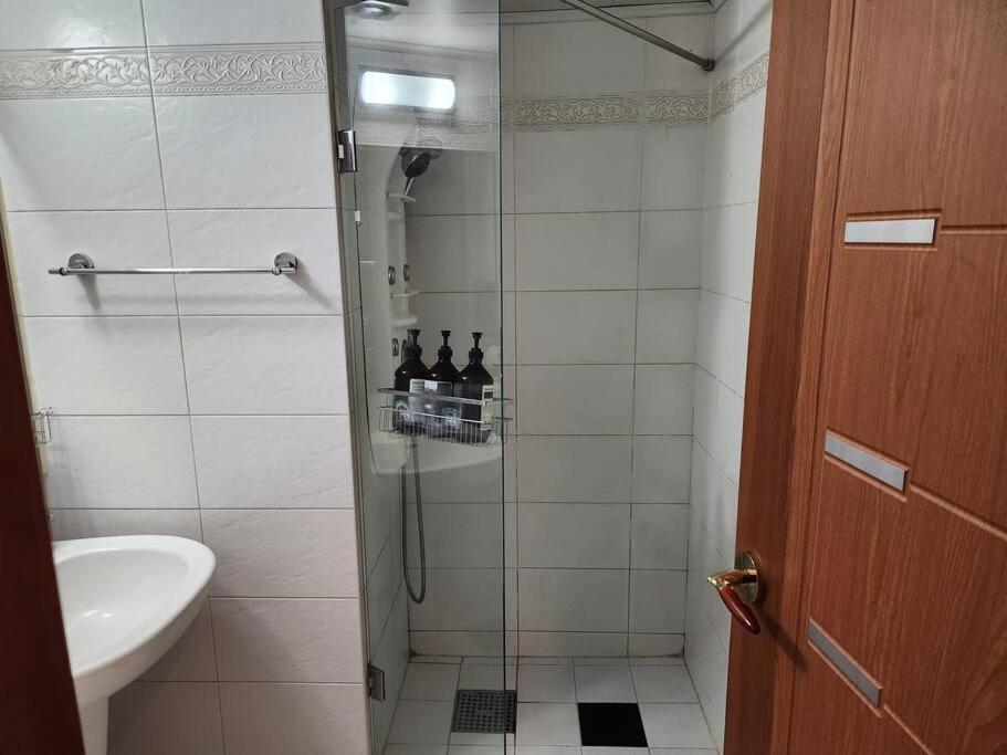 Cute And Cozy House - 5min To Sinsa Station, 1min To Garosugil